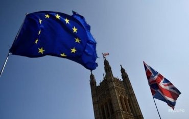 ЕС и Британия не могут договориться о трех ключевых вопросах по Brexit