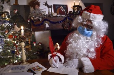 Британским властям пришлось удалить ролик о Санта-Клаусе, заболевшем коронавирусом