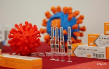 МОЗ ждет поставки китайской вакцины в феврале
