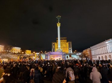 В Киеве проходит анонсированный ранее митинг против Зеленского. Видео