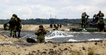 Россия планирует военные действия: Госдеп посоветовал американцам не ехать в Украину