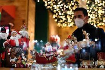 Праздника не будет: в Италии запретили все публичные мероприятия к Новому году