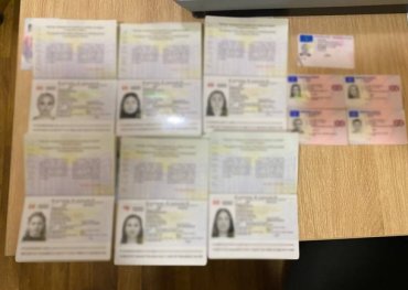 Через Украину в Россию пытались провезти поддельные украинские паспорта