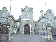 Здание тюрьмы