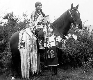 В долине верхней Миссури индейские женщины поначалу доверчиво встречали бледнолицых. 1861 г.