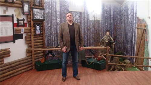 Вячеслав Кредисов в музее Бандеры