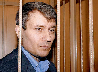 Маг Григорий ГРАБОВОЙ оказался козлом отпущения в афёре, на которой кто-то заработал огромные деньги (фото liveinternet.ru)