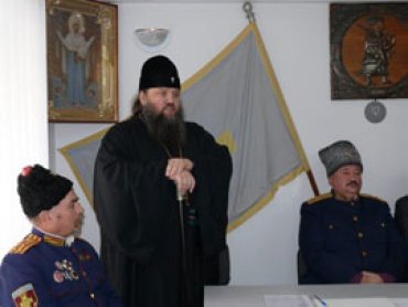 Архиепископ УПЦ (МП) попросил казаков не выкрикивать в храмах  «Будьмо, гей!»