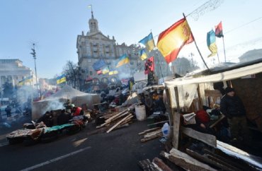 Киевских учителей заставляют жаловаться на Евромайдан