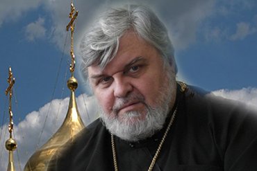 Священник из Днепродзержинска переписал гимн Украины
