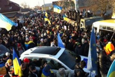 Почти тысячу активистов Автомайдана могут лишить водительских прав