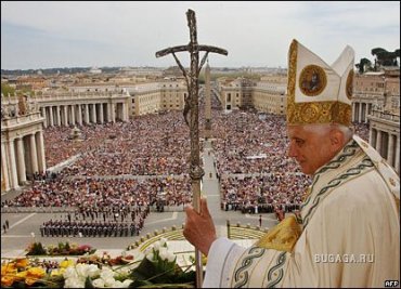 Ватикан лишил сана 400 священников за педофилию
