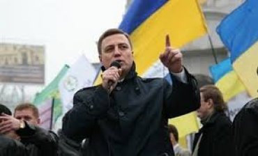 Николай Катеринчук просит суд признать противоправными действия парламента 16 января этого года и остановить публикацию антидемократичных законов