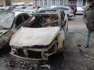 Одесский депутат: сегодня они сожгли мне автомобиль, а завтра будут убивать
