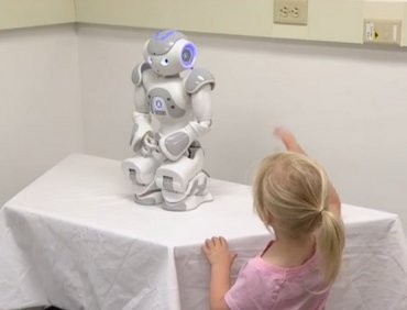 Создан робот для помощи детям-аутистам