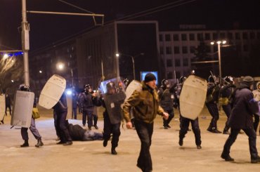 «Беркут» жестоко разогнал Евромайдан в Запорожье