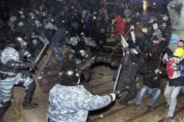 «Регионалы» тоже требуют наказать «Беркут» за разгон Майдана