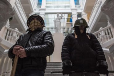 МВД объявило «Национальную гвардию» Майдана вне закона