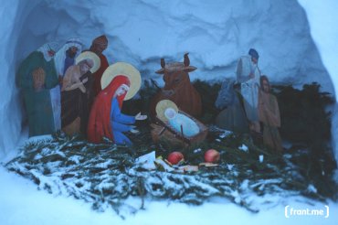В православных храмах Донбасса отменили ночные рождественские службы