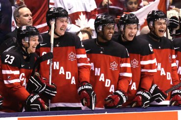Федерация хоккея России обвинила в проигрыше канадцам… бандеровцев