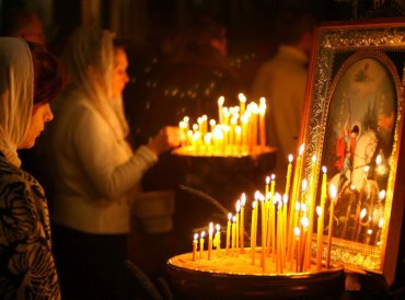 В России Рождественские богослужения посетили меньше 2% населения