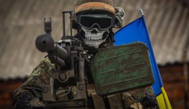 К украинским военным в Донецкий аэропорт прибыло подкрепление