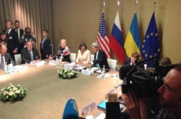 Порошенко договорился об участии США в переговорах с Россией