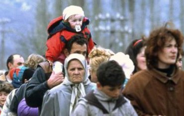 За три дня количество беженцев с Донбасса выросло вдвое