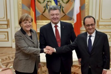 Порошенко, Меркель и Олланд обсудили выборы на Донбассе