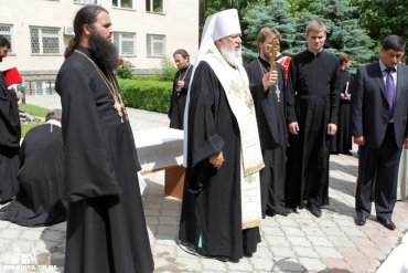 За получение взятки от епископа УПЦ МП задержан полковник СБУ