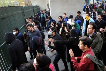 США поддержали протестующих в Иране