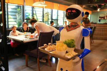 Американские закусочные заменят часть персонала роботами