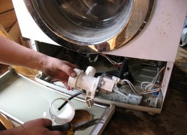 Как заменить амортизаторы на стиральной машине?
