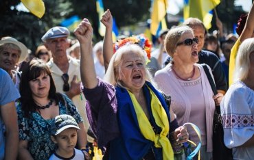За год пенсии в Украине выросли почти на 14%