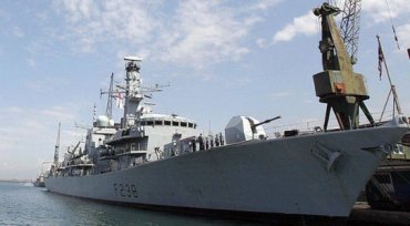 В Атлантике британский военный корабль столкнулся с российской подлодкой