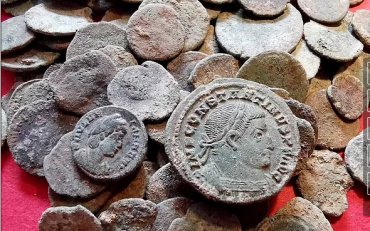 Голодный барсук откопал крупнейший в истории Испании клад древних монет