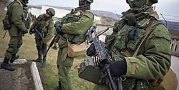 Захватили сельскую школу: в “ДНР” заявили о вооруженных людях без опознавательных знаков