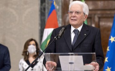 Парламент Италии с восьмой попытки переизбрал 80-летнего президента на новый срок