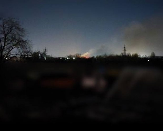 В Мелитополе ночью попали в склад оккупантов: детонация разбудила весь город