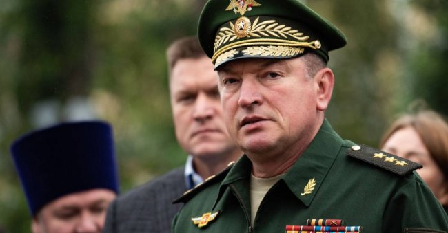 Раскритикованного Кадыровым генерала Лапина отправили управлять штабом