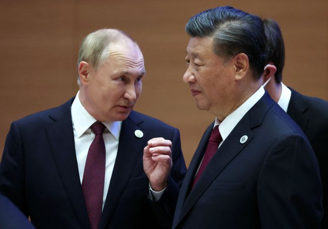 Путін не попередив Сі Цзіньпіна про намір вторгнутися в Україну і втратив довіру