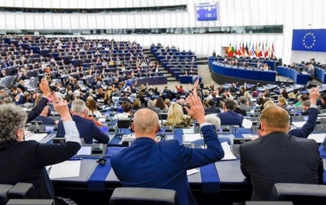 Европарламент поддержал создание спецтрибунала для Путина