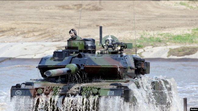 Украинские танкисты начнут обучение на Leopard 2