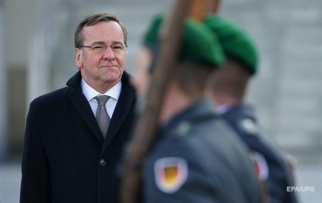 Новый министр обороны Германии анонсировал визит в Украину