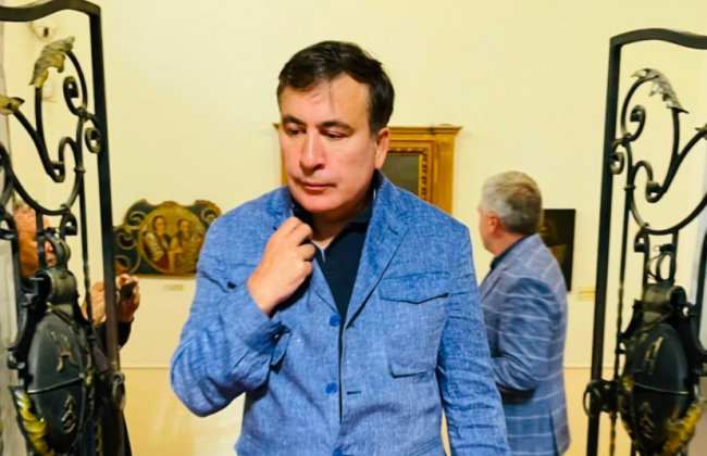 Саакашвили перевели в реанимацию в критическом состоянии