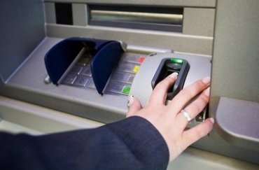 В украинских банкоматах стало больше устройств для кражи денег