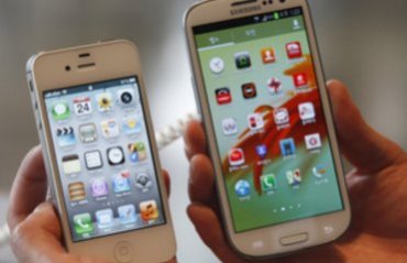 Apple и Samsung продолжают подминать под себя рынок смартфонов