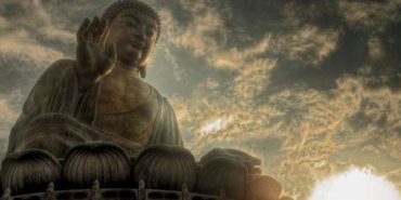 Власти Ирана ввели запрет на статуи Будды