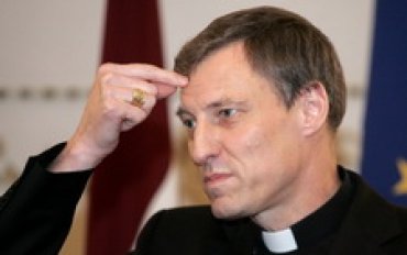Рижский архиепископ раскритиковал голосование в Европарламенте за очередной «гейский закон»