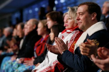 Медведев задремал во время открытия Олимпийских игр